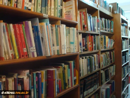نمای از کتابخانه