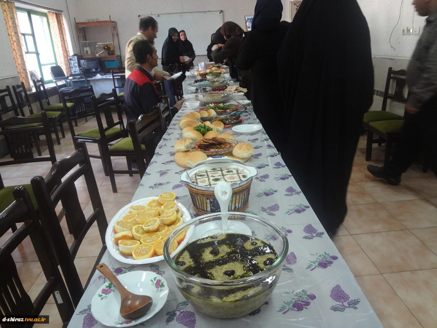 مسابقه آشپزی همکاران (آش و کوکو)