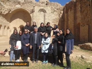بازدید علمی دانشجویان رشته معماری از قلعه دختر