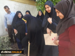 کاشت نهال به مناسبت روز درختکاری