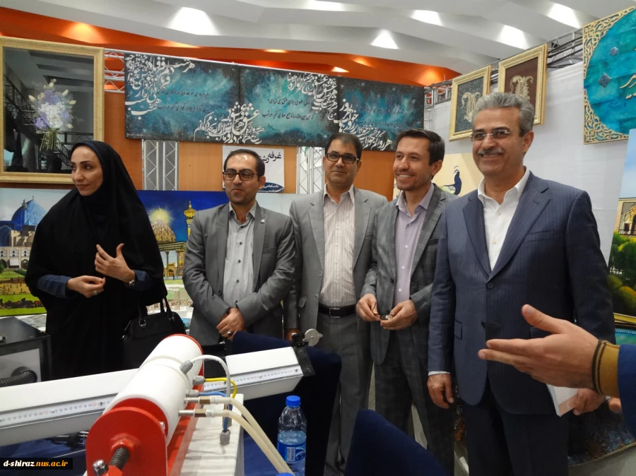 حضور دانشکده در نمایشگاهی به مناسبت هفته پژوهش