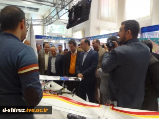حضور دانشکده در نمایشگاهی به مناسبت هفته پژوهش