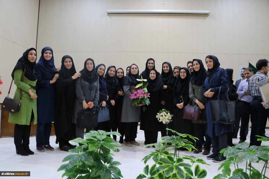 مراسم تودیع سرکار خانم دکتر جاهدی و معارفه سرکار خانم هوشیار