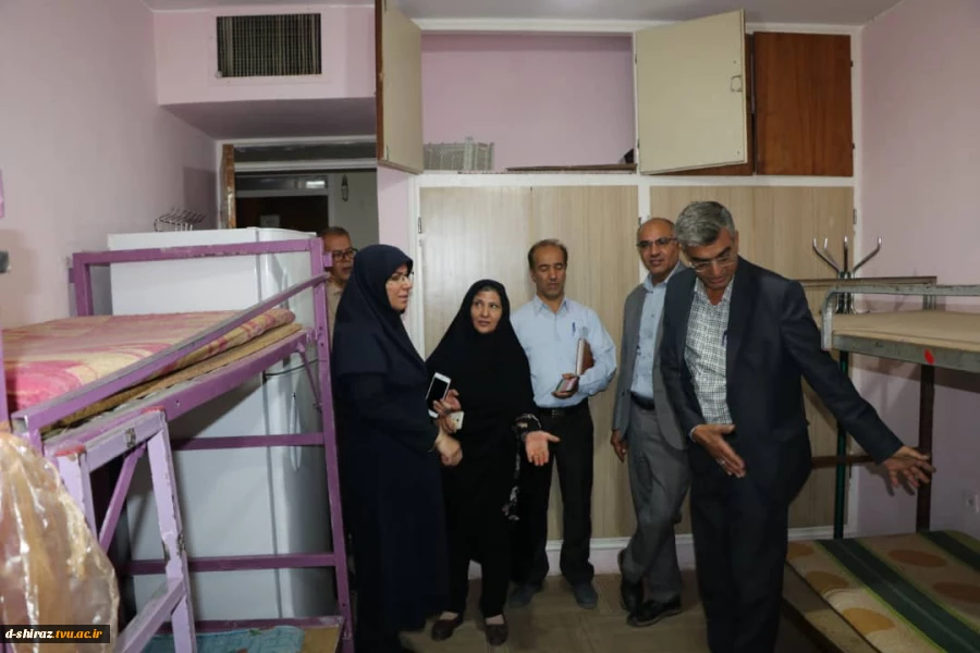 بازدید معاونت محترم اداری مالی و مدیریت منابع انسانی دانشگاه فنی و حرفه ای باهنر از دانشکده فنی دختران شیراز 2