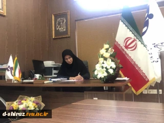 پیام تبریک رئیس دانشکده فنی وحرفه ای دختران شیراز  به مناسبت چهل ویکمین سالگرد پیروزی انقلاب اسلامی