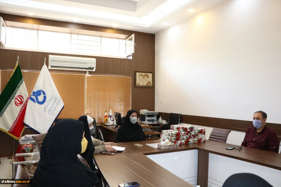 گزارشتصویری از جلسه تجلیل از جانبازان وخانواده شهدای آموزشکده دختران شیراز 2