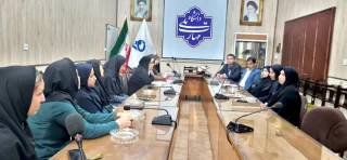 "نشست معاون آموزشی دانشگاه ملی مهارت دختران الزهرا شیراز، جناب آقای رحمانی با کارکنان بخش آموزش "
