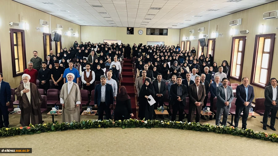 حضور رئیس دانشگاه ملی مهارت جناب آقای دکتر زمانی در آیین اختتامیه جشنواره دانشگاهی رویش: "پیشرو بودن در آموزش‌های مهارتی، نیاز امروز و سرمایه فرداست" 2