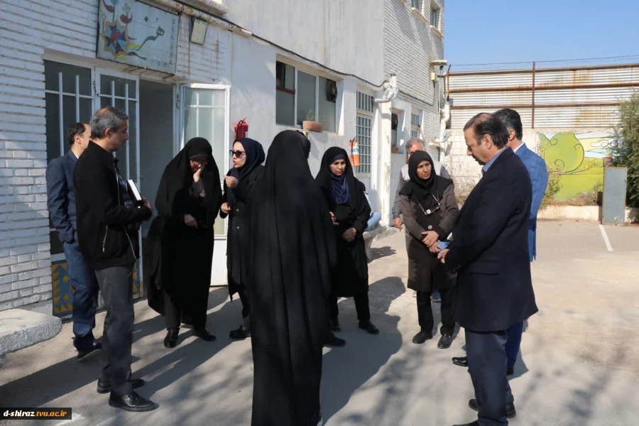 بازدید جمعی از مدیران دانشگاه ملی مهارت کشور از آموزشکده‌ی ملی مهارت دختران شیراز  6